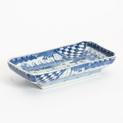 Lot 345 - Japanese Arita Porcelain Rectangular Tray