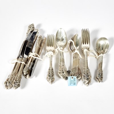 Lot 2 - 25 Pieces of Silver, 40 ozs., 10 handles, Wallace