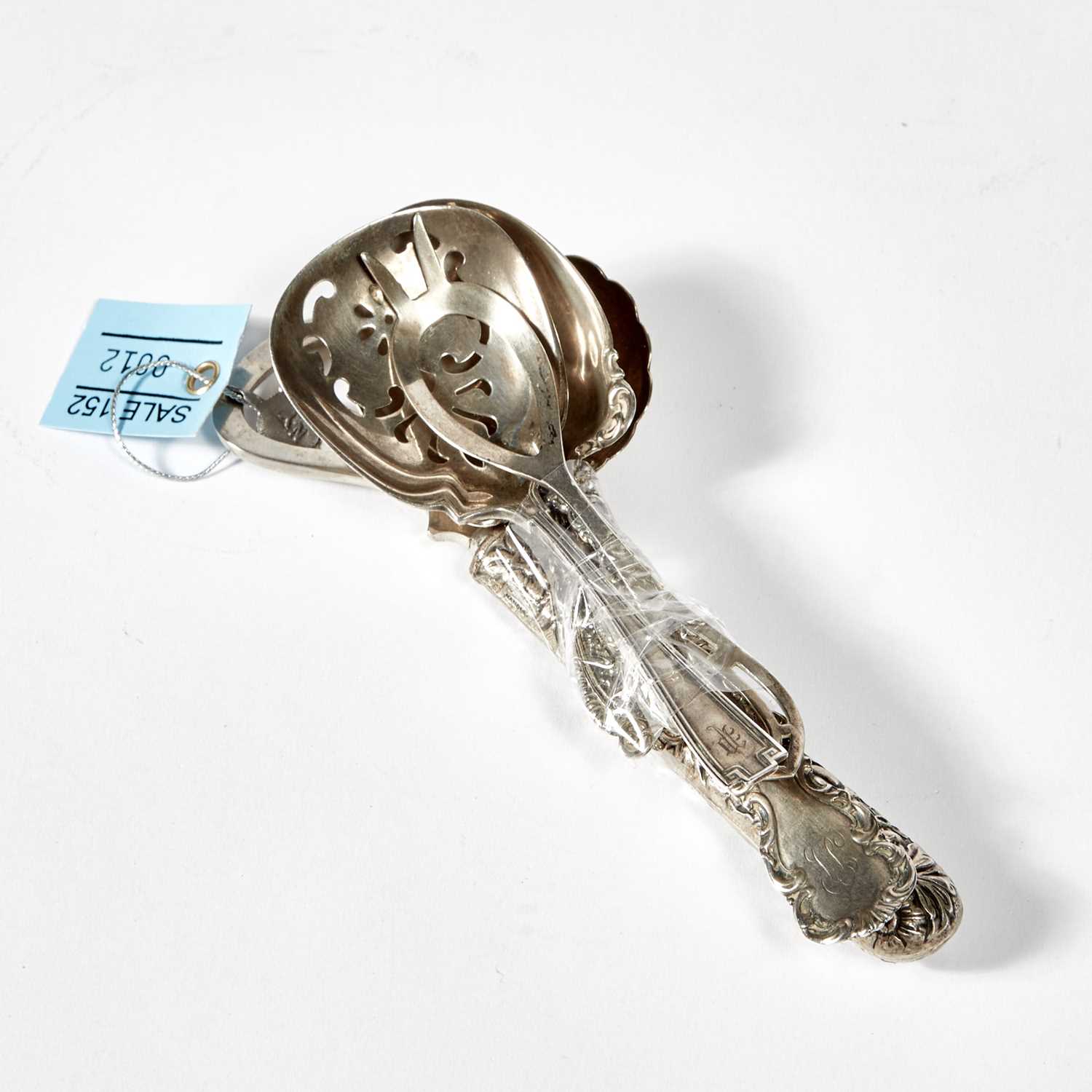 Lot 12 - 4 Pieces of Silverware, 3 ozs., 1 handle