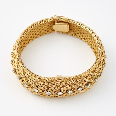 Lot 70 - Ladys Diamond Bracelet Watch, 17 diamonds about 1.20 cts., 17 Jewels, Swiss, 14K 43 dwt. all