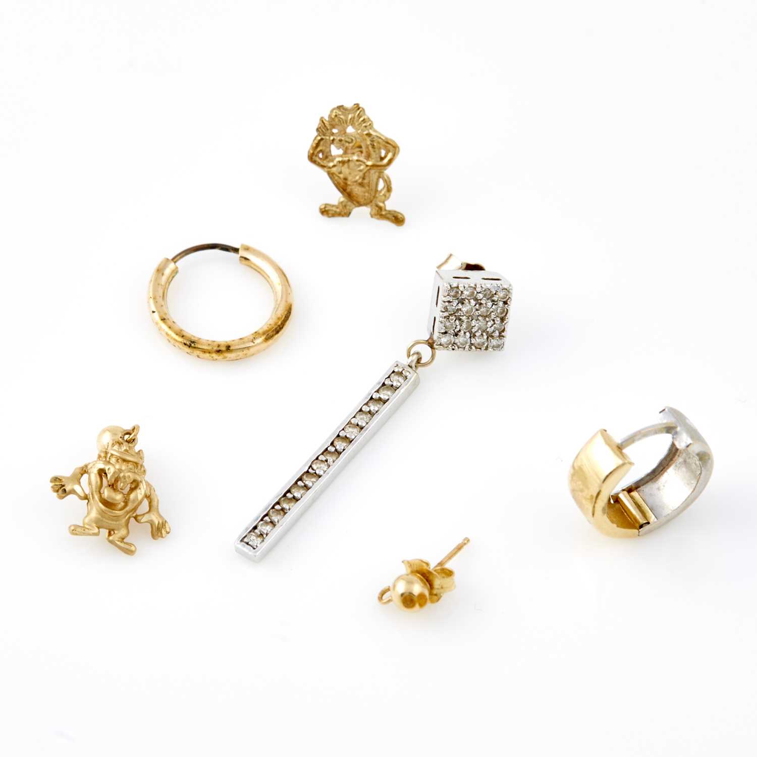 Lot 124 - Five Gold and Stone Earrings, 14K 3 dwt. all and 10K and Metal Earring