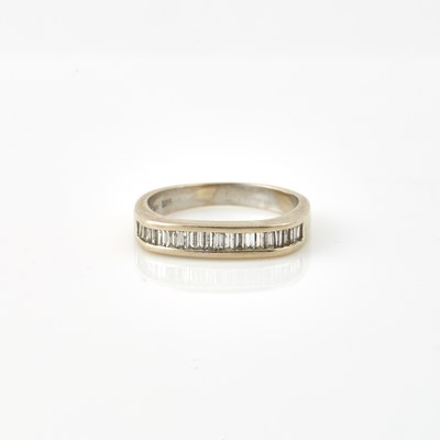 Lot 189 - Diamond Ring, 20 diamonds about 0.65 ct., 14K 2 dwt.