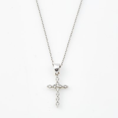 Lot 479 - Diamond Pendant, 10 diamonds, and Gold Neck Chain, 14K 1 dwt.