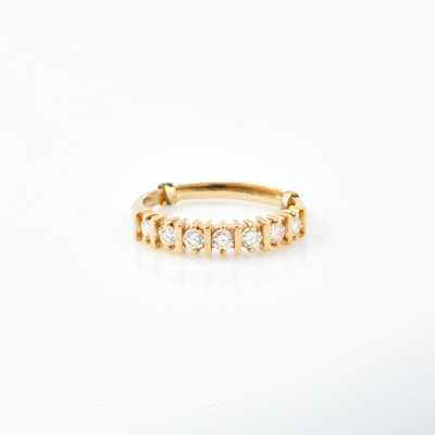 Lot 708 - Diamond Wedding Ring, 7 diamonds about 0.50 ct., 14K 1 dwt.