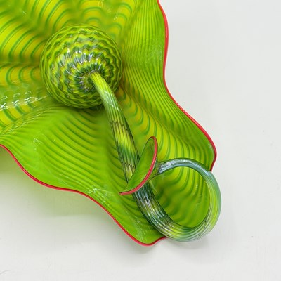 Lot 1077 - Dale Chihuly Blown Glass Two-Piece Parrot Green Persian Set
