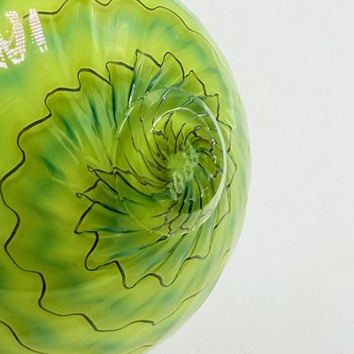 Lot 1077 - Dale Chihuly Blown Glass Two-Piece Parrot Green Persian Set