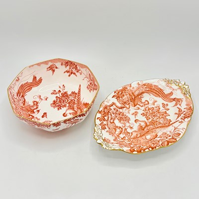 Lot 1168 - Two Royal Crown Derby "Red Aves" Pattern Parcel-gilt Serving Pieces