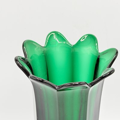 Lot 1141 - Pressed Emerald Green Tulip Vase