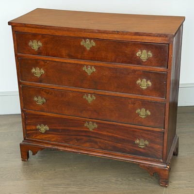 Lot 1146 - George III Mahogany Chest of Drawers