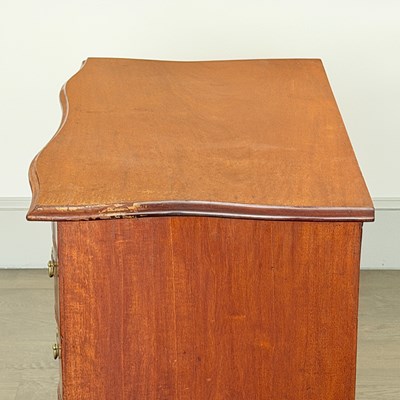 Lot 1089 - Chippendale Mahogany Serpentine Chest of Drawers