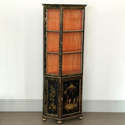 Lot 1186 - Ebonized and Gilt Chinoiserie-decorated Vitrine Cabinet
