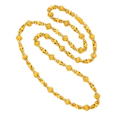 Lot 97 - Antique Gold Muff Chain Necklace