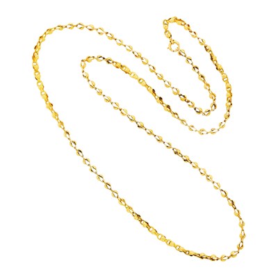 Lot 1056 - Long Antique Gold Chain Necklace