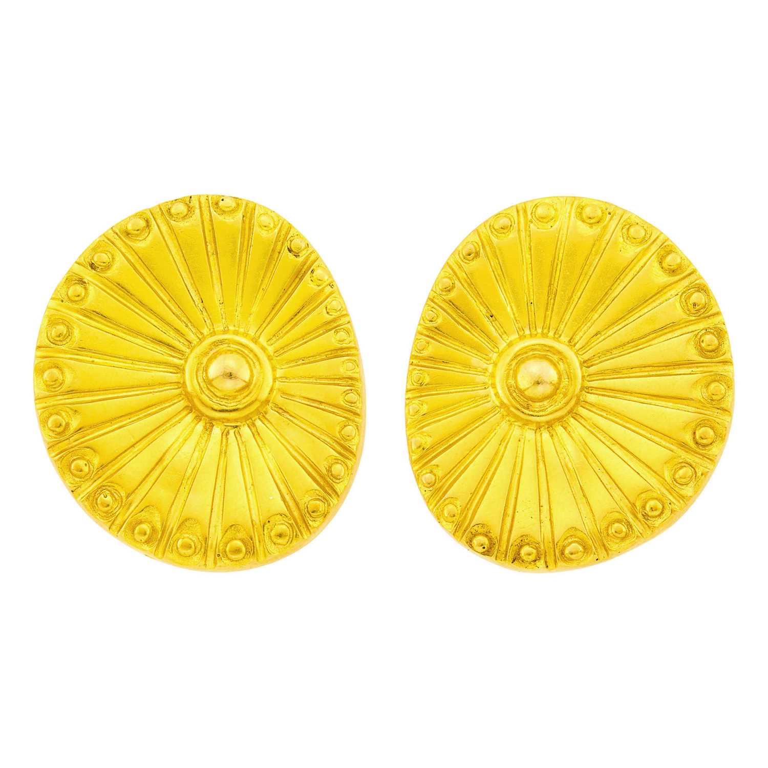 Lot 1007 - Ilias Lalaounis Pair of Gold Earclips