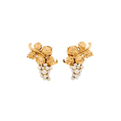 Lot 2238 - Pair of Gold and Cultured Pearl Grape Leaf Earclips