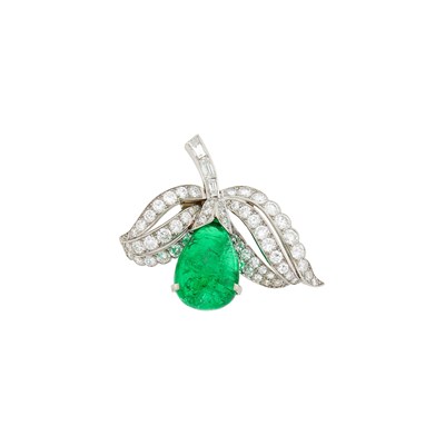 Lot Cartier Paris Platinum, Cabochon Emerald and Diamond Clip