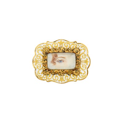 Lot 38 - Antique Gold-Filled and White Enamel 'Lover's Eye' Brooch