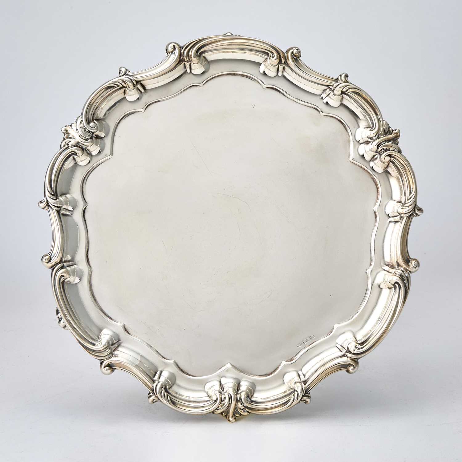 Lot 118 - Edward VII Sterling Silver Salver
