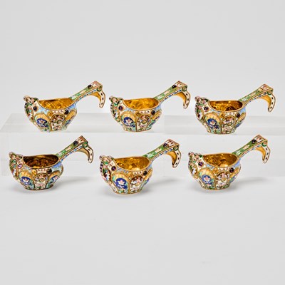 Lot 206 - Set of Six Russian Style Silver-Gilt and Cloisonné Enamel Kovshi