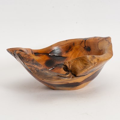 Lot 108 - Arturo Solano Burlwood Center Bowl