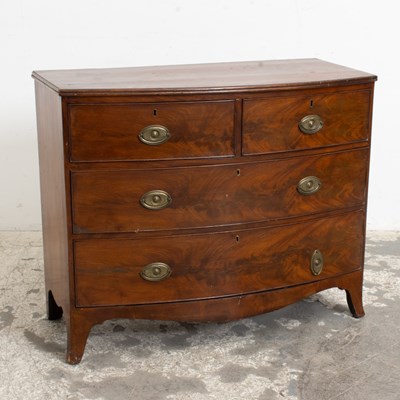 Lot 96 - George III Mahogany Bowfront Chest of Drawers