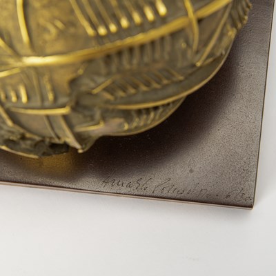 Lot 93 - Arnaldo Pomodoro