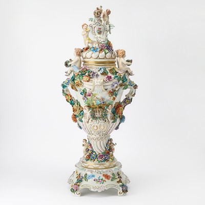 Lot 664 - Dresden Porcelain Figural and Flower Encrusted Vase