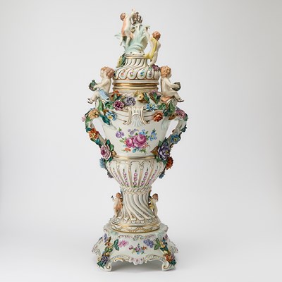 Lot 664 - Dresden Porcelain Figural and Flower Encrusted Vase