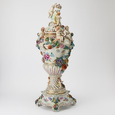 Lot 664 - Dresden Porcelain Figural and Flower Encrusted Vase