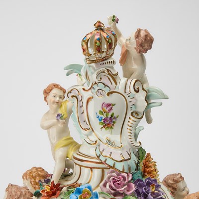 Lot 664 - Dresden Porcelain Figural and Flower Encrusted Vase
