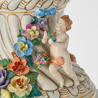 Lot 664 - Dresden Porcelain Figural and Flower Encrusted Vase