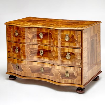 Lot 666 - South German Baroque Walnut Inlaid Marquetry Commode