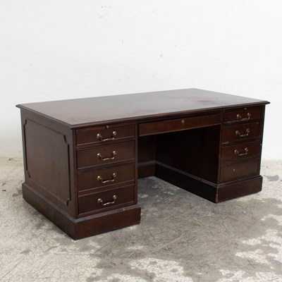 Lot 138 - Mahogany Exceutive Desk