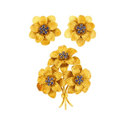 Lot 1112 - Tiffany & Co. Gold and Sapphire Brooch and Pair of Earrings