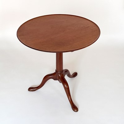 Lot 1192 - George II Mahogany Tilt-top Table