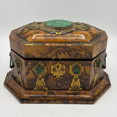 Lot 1095 - Victorian Asser & Sherwin Burl, Malachite Inset, and Gilt Metal Mounted Tea Caddy