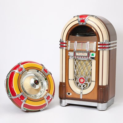 Lot 302 - Wurlitzer "One More Time" Jukebox