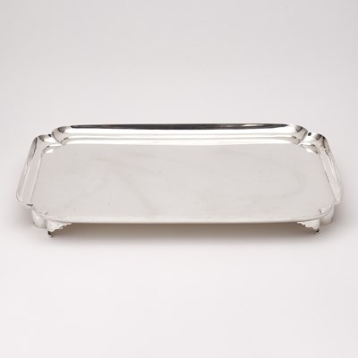 Lot 725 - George V Sterling Silver Footed Tray
