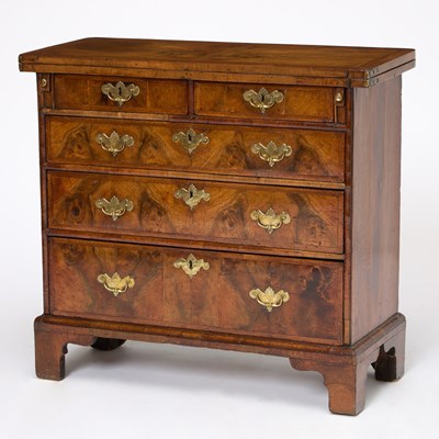 Lot 306 - George I Walnut Bachelor's Chest