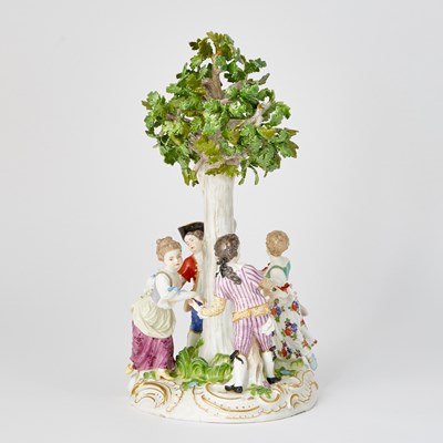 Lot 307 - Meissen Porcelain Figural Group