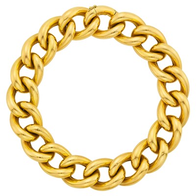 Lot 176 - Oversized Gold Curb Link Necklace