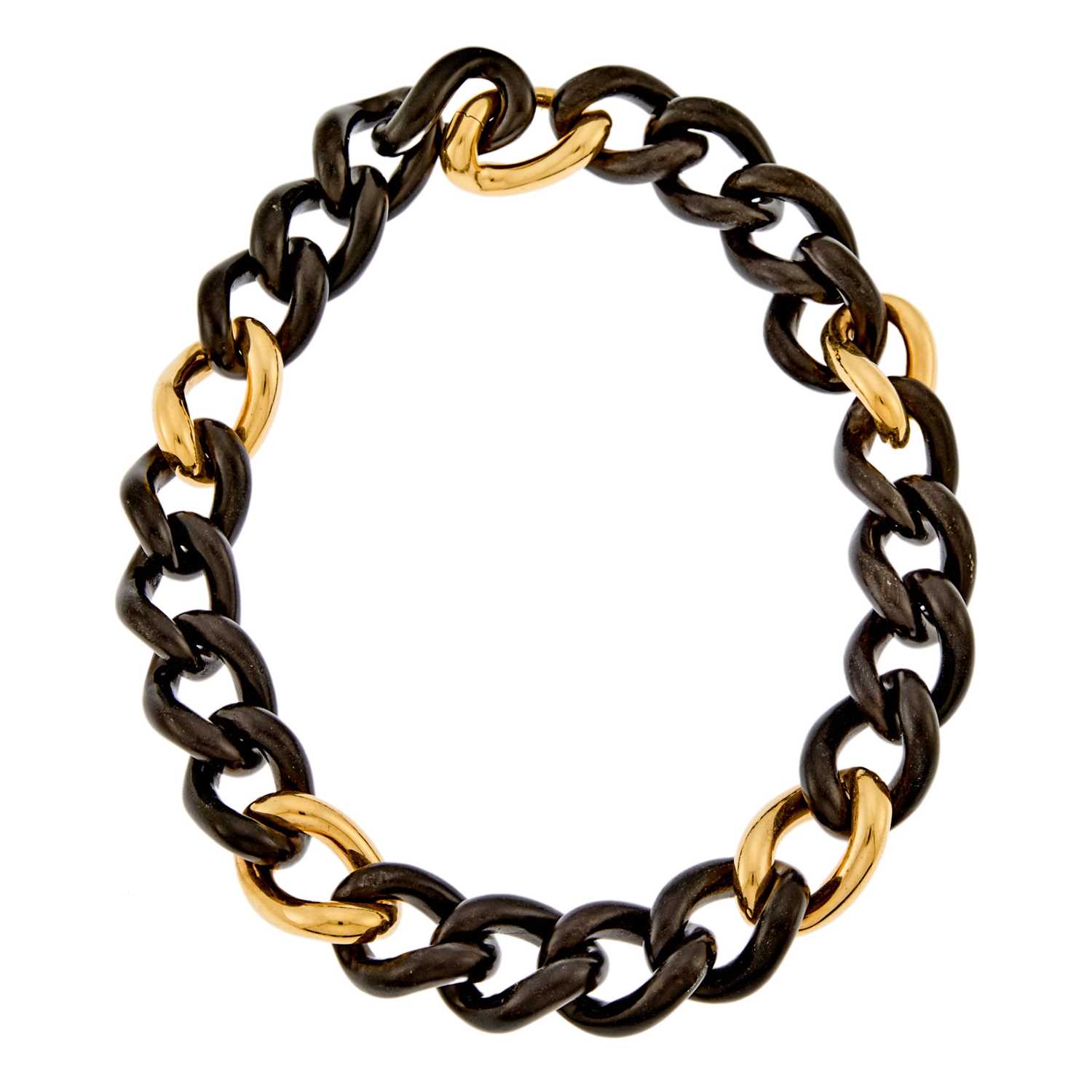 Lot 1020 - Gold and Ebony Curb Link Necklace