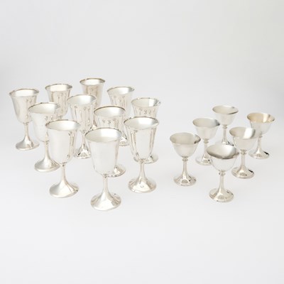 Lot 889 - Assembled Set of American Sterling Silver Goblets and Coupes