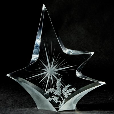 Lot 780 - Steuben Glass Sculpture Entitled “The Aim”