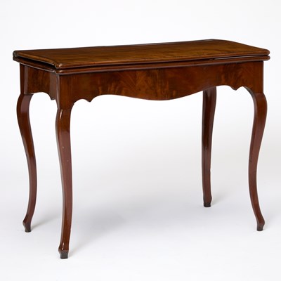 Lot 604 - George III Mahogany Concertina-Action Fold-Over Card Table