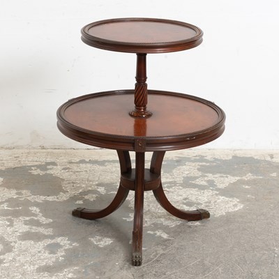 Lot 297 - Georgian Style Mahognay Dumbwaiter