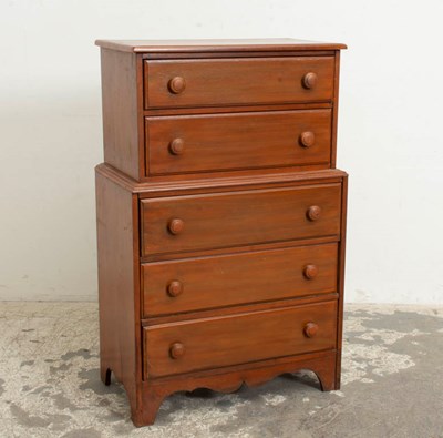 Lot 365 - Maple Chest of Drawers