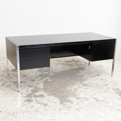 Lot 383 - Richard Schultz for Knoll Ebonized Wood and Chrome Executive Desk