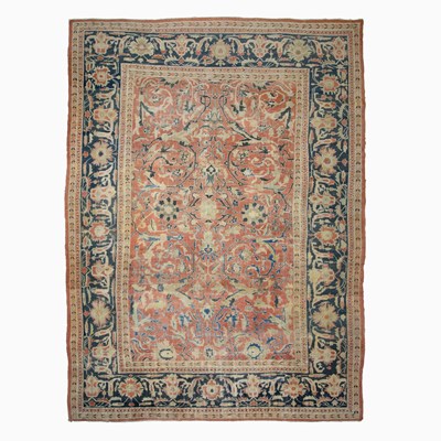 Lot 692 - Sultanabad Carpet