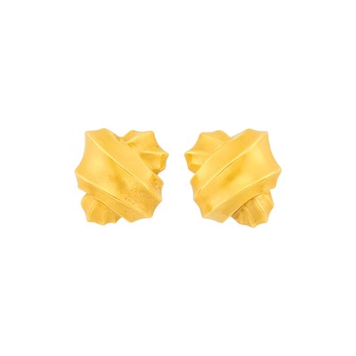 Lot 1013 - Angela Cummings Pair of Gold Ribbon Earclips